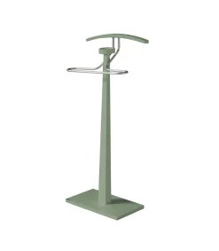 Galán 368 lacado en verde y herraje cromo. 112 cm(alto), 46 cm (ancho), 34 cm(fondo).